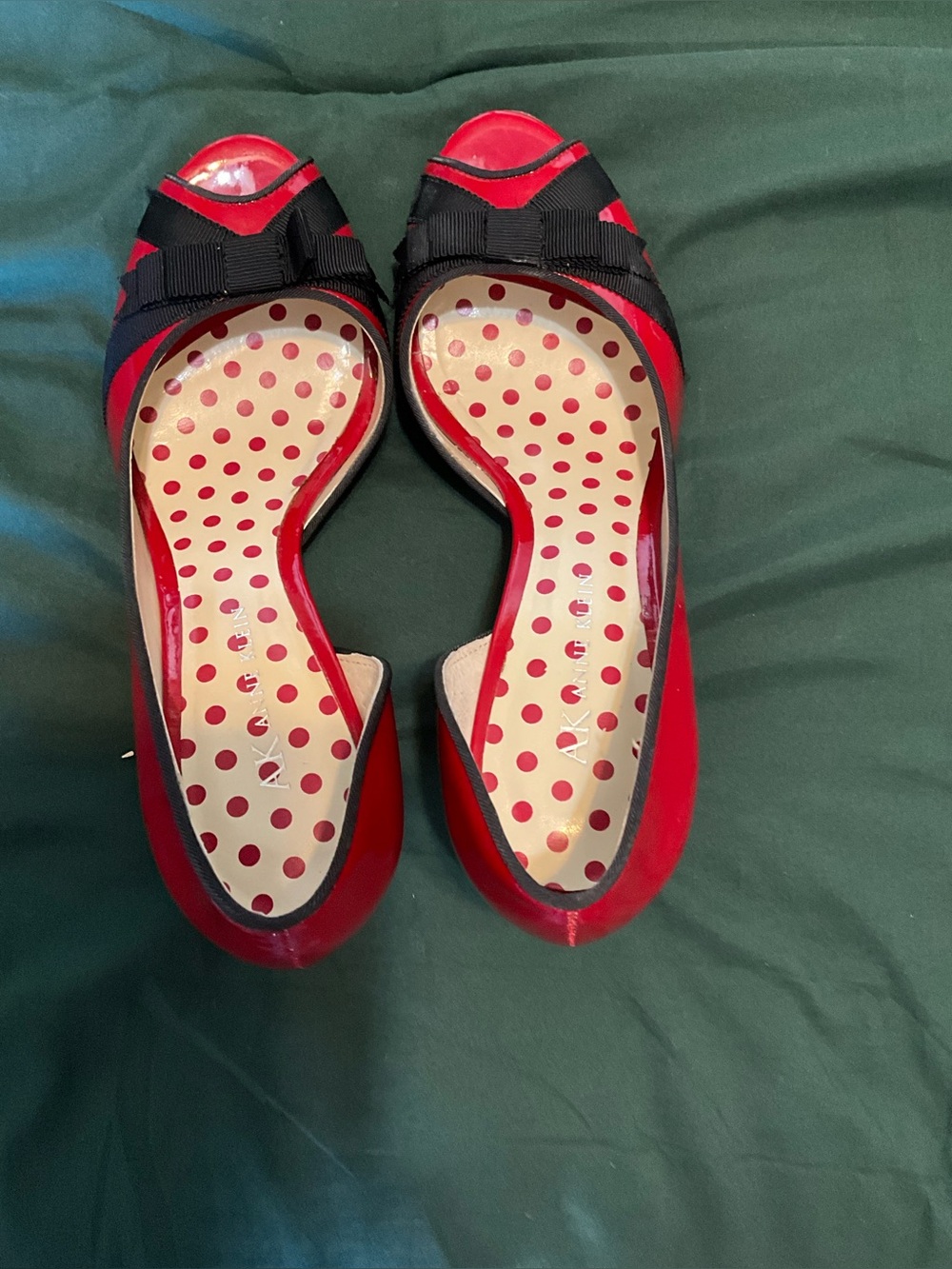 Anne Klein Red Patent Peep-Toe Bow Pumps Heels Size 7M - Picture 3 of 6